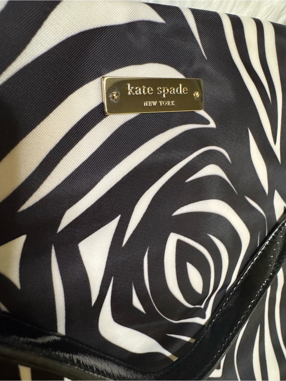 Kate Spade Zebra Bow Tote Bag - Picture 4 of 6